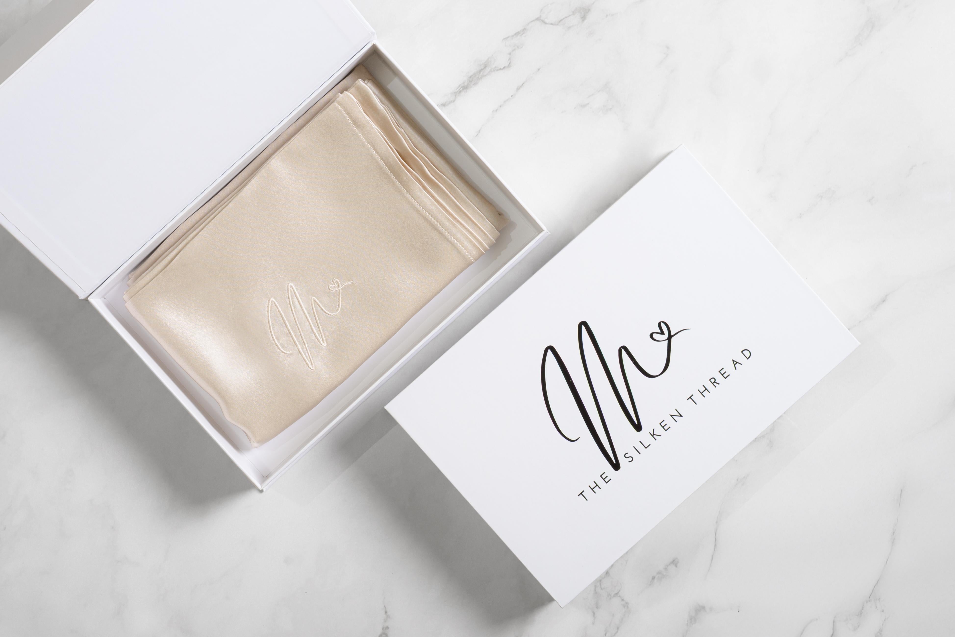 CHAMPAGNE - HYALURONIC ACID INFUSED MULBERRY SILK PILLOWCASE